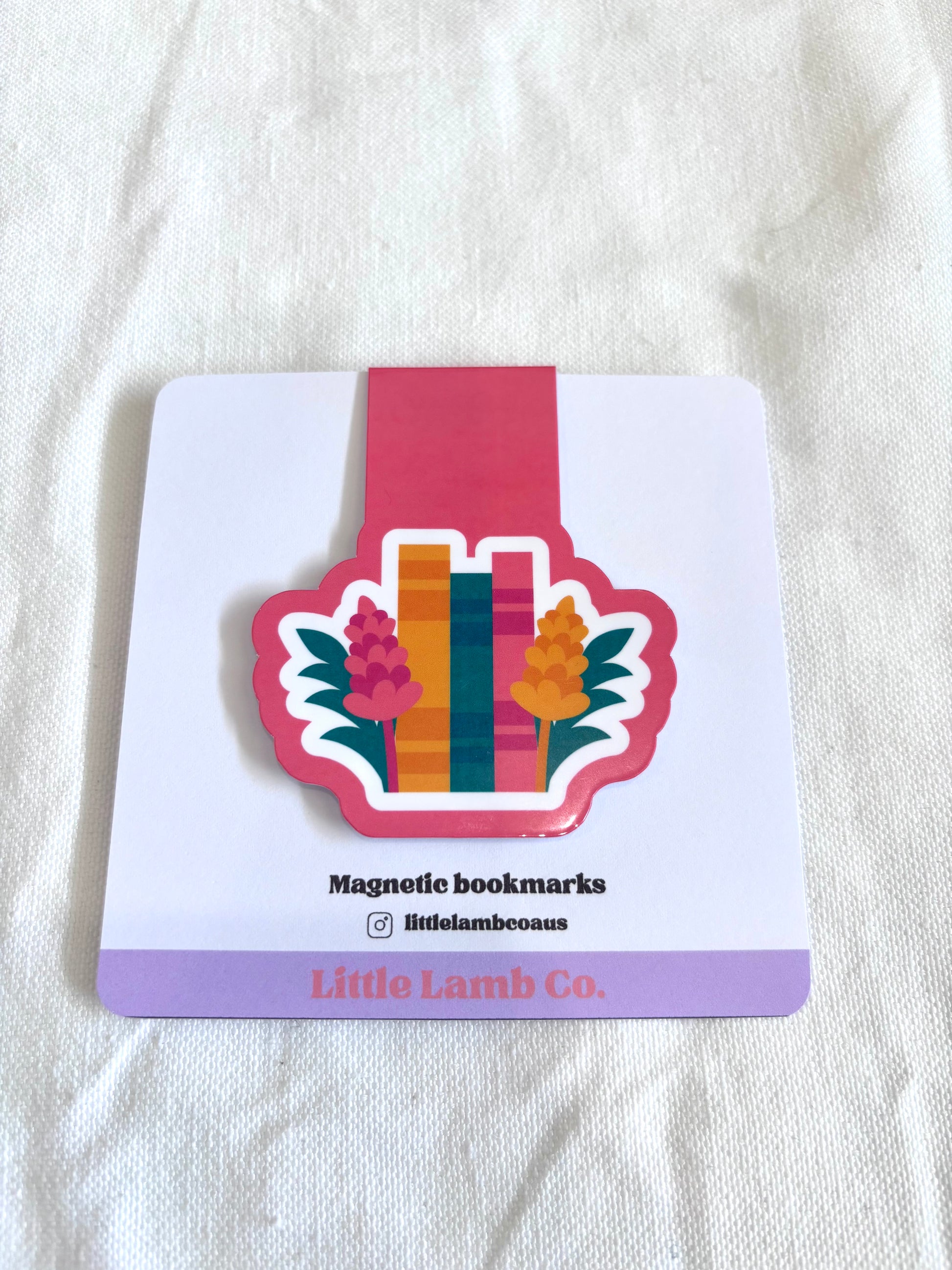 Magnetic bookmarks