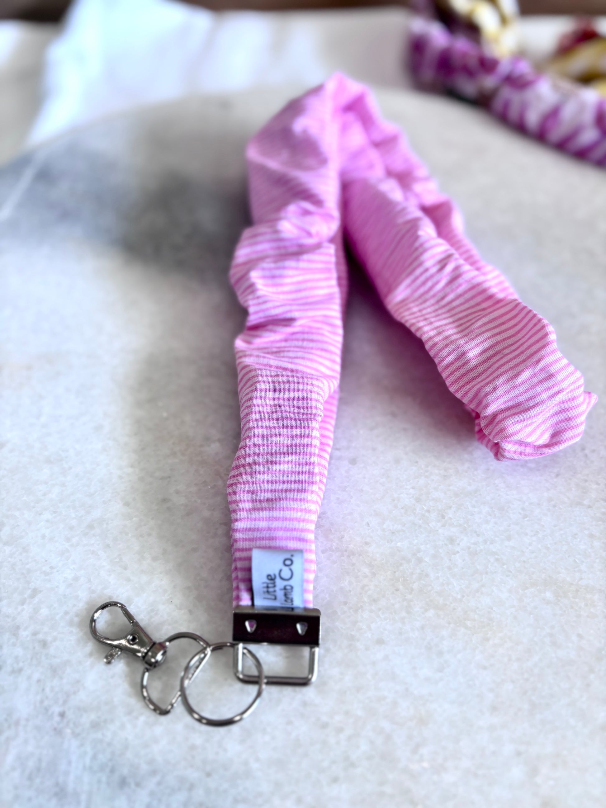 Fabric lanyard